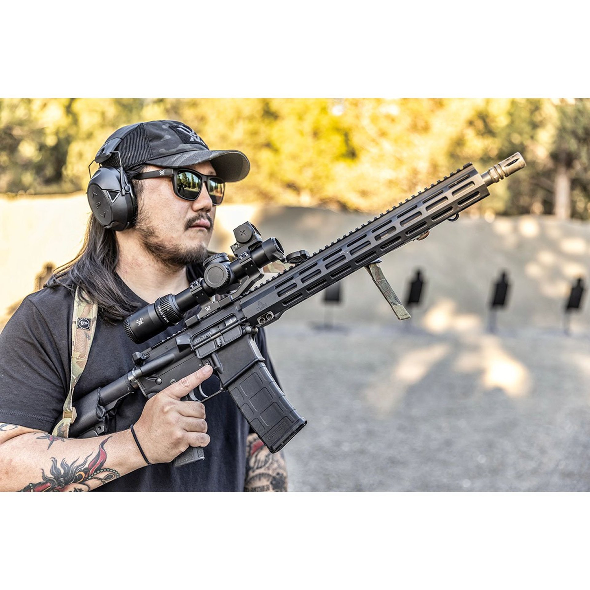 Venom 1-6x24mm SFP Illum AR-BDC3, Red Dot & Mount Bundle