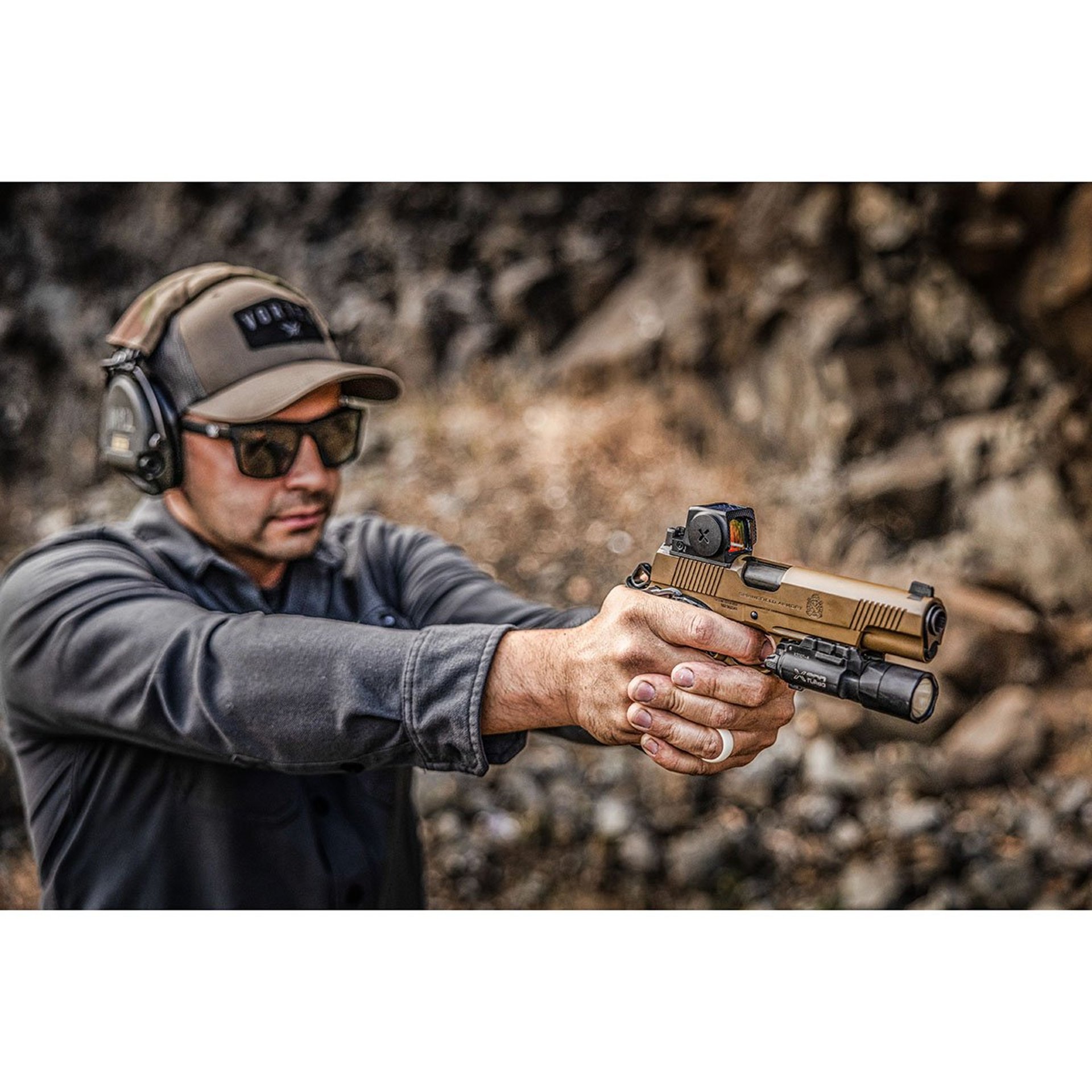 Defender-CCW Micro 3-MOA Solar Red Dot Sight Black