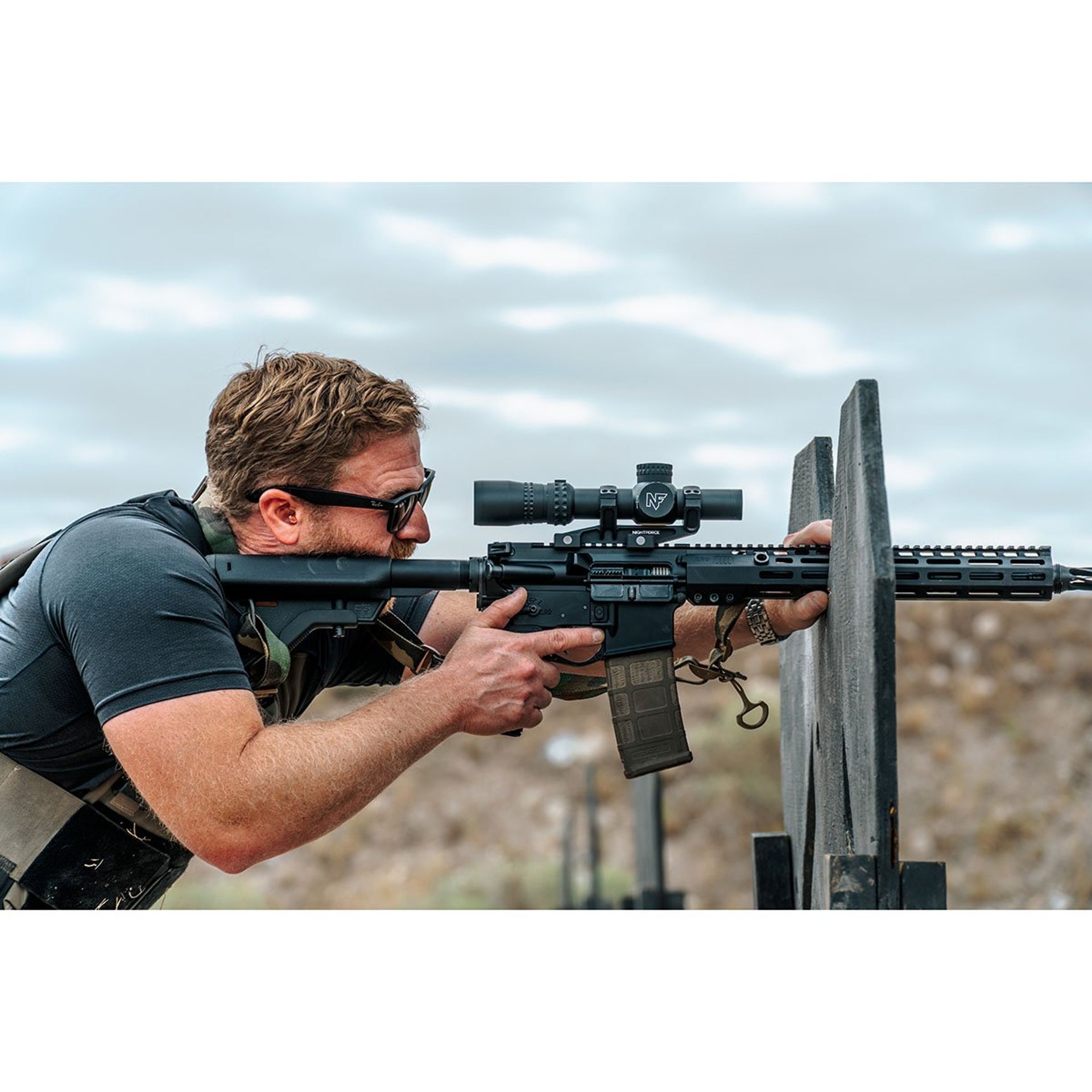 NX6 1-6x24mm SFP Illuminated 4A-i Reticle Black