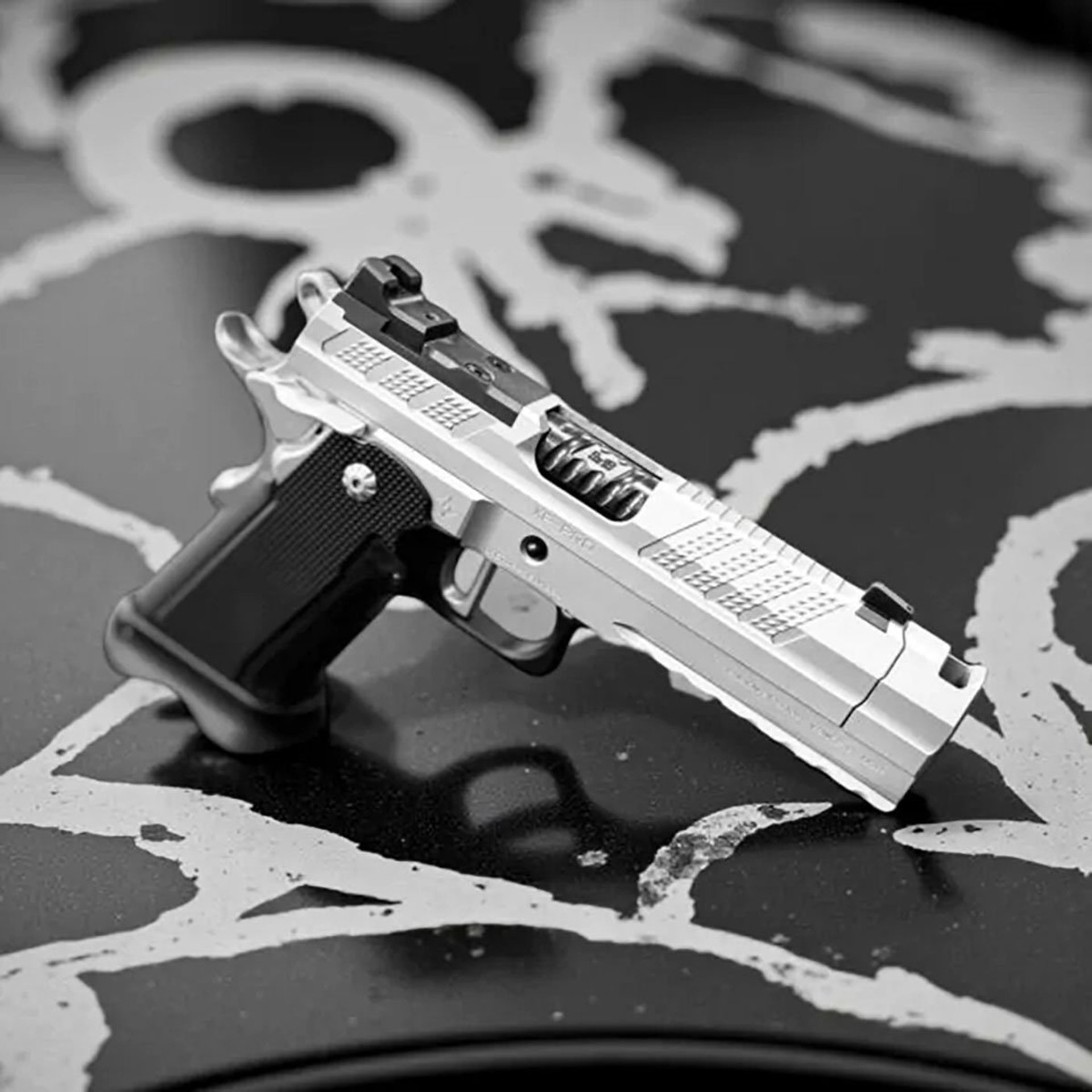 XP Comp 9mm Luger 4.6"BBL (2)17RD Mags Chrome