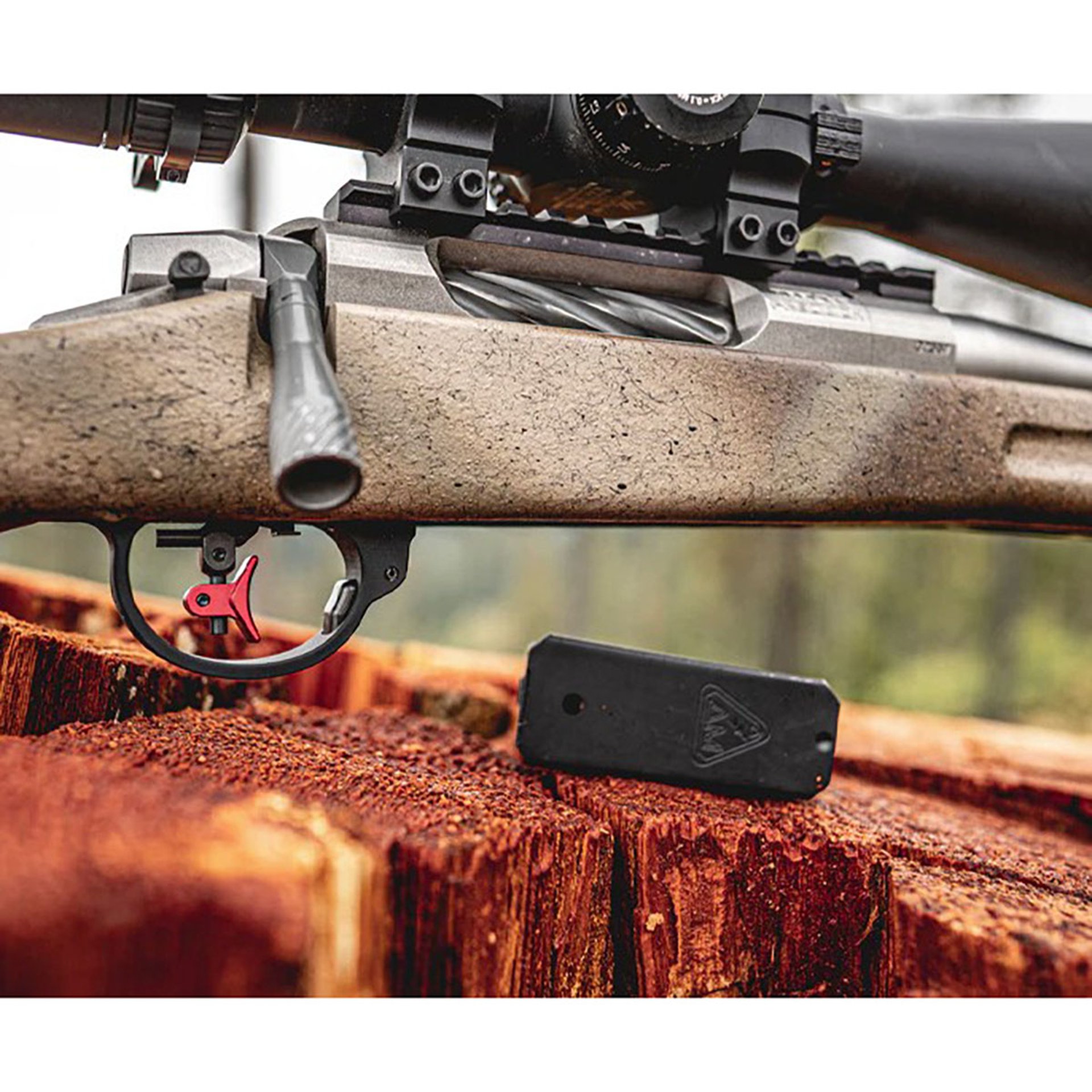 Hunter M5 Detachable Box Mag Well for Rem 700 LA CIP Black