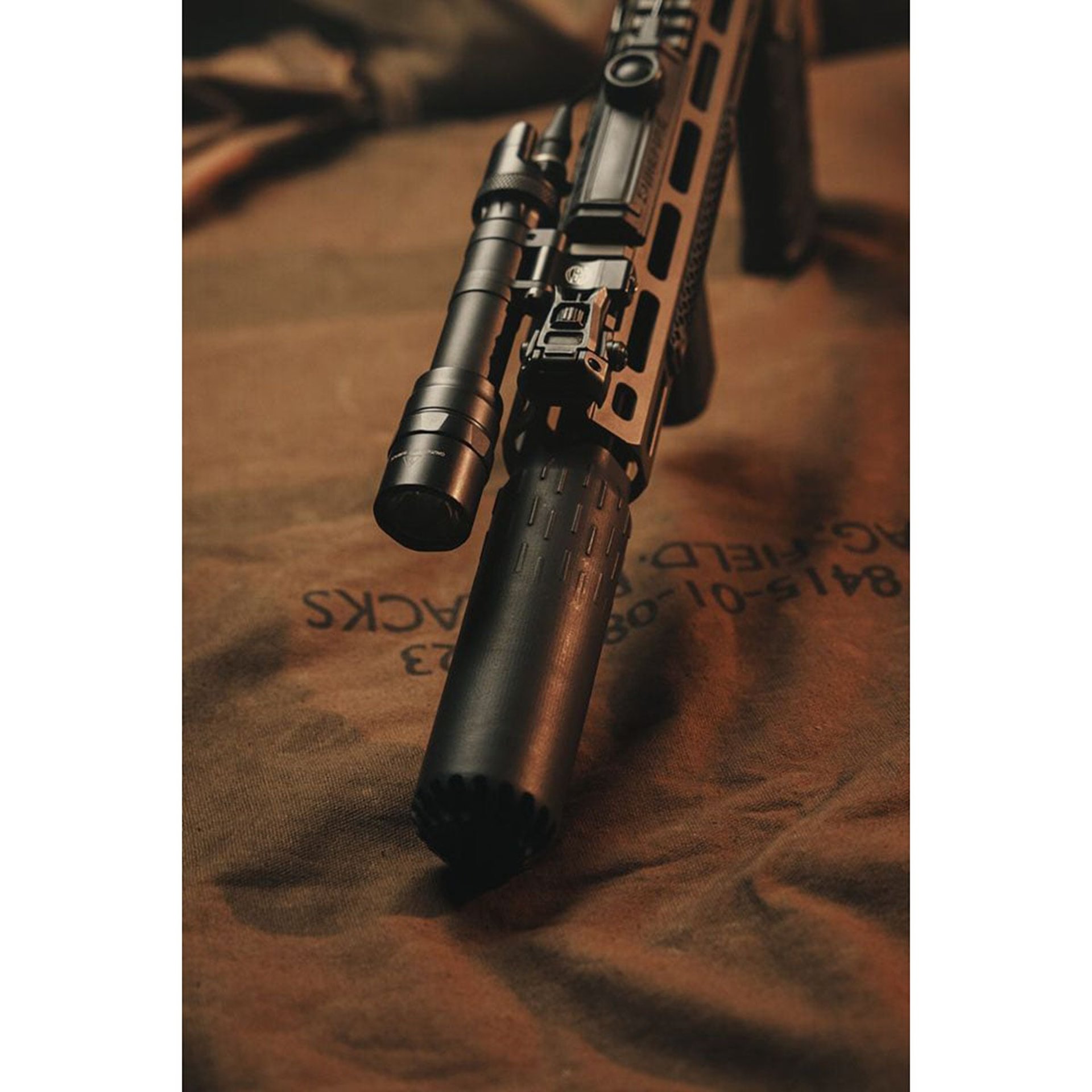 FLOW 556k Multi-Cal QD Rifle Suppressor w/Flash Hider Black