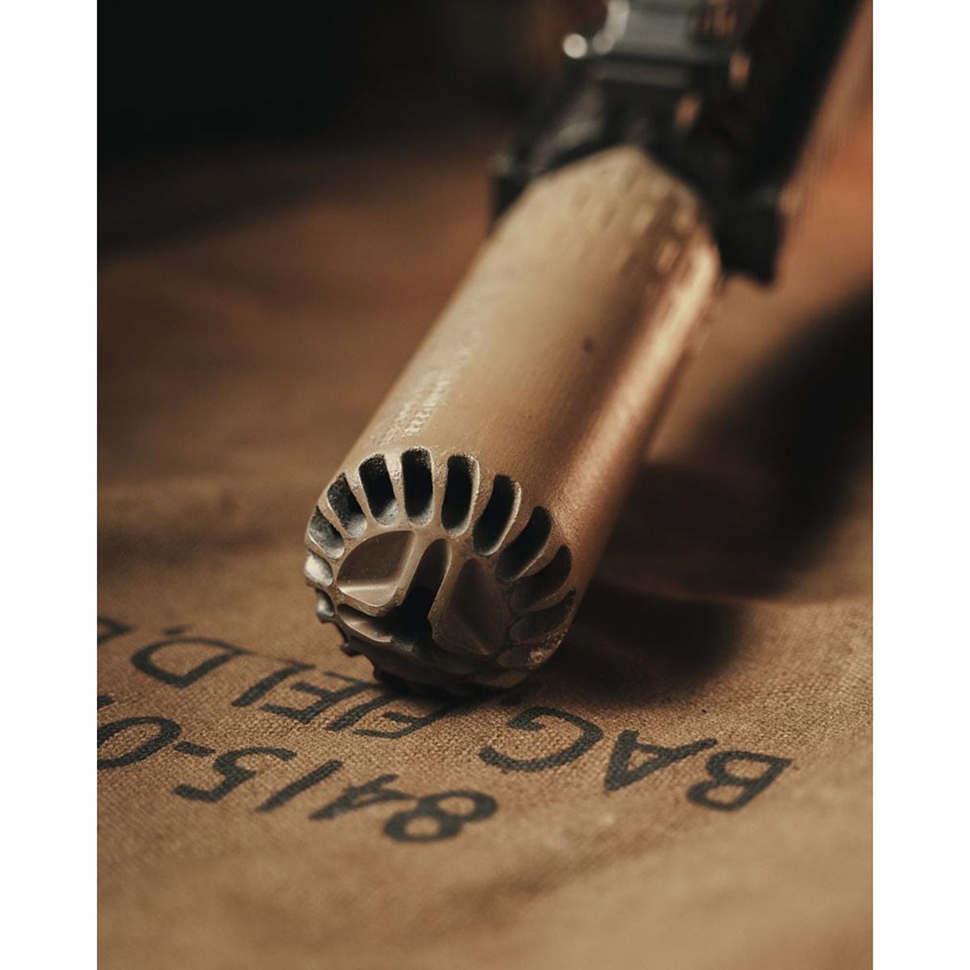 FLOW 556k Multi-Cal QD Rifle Suppressor w/Flash Hider FDE