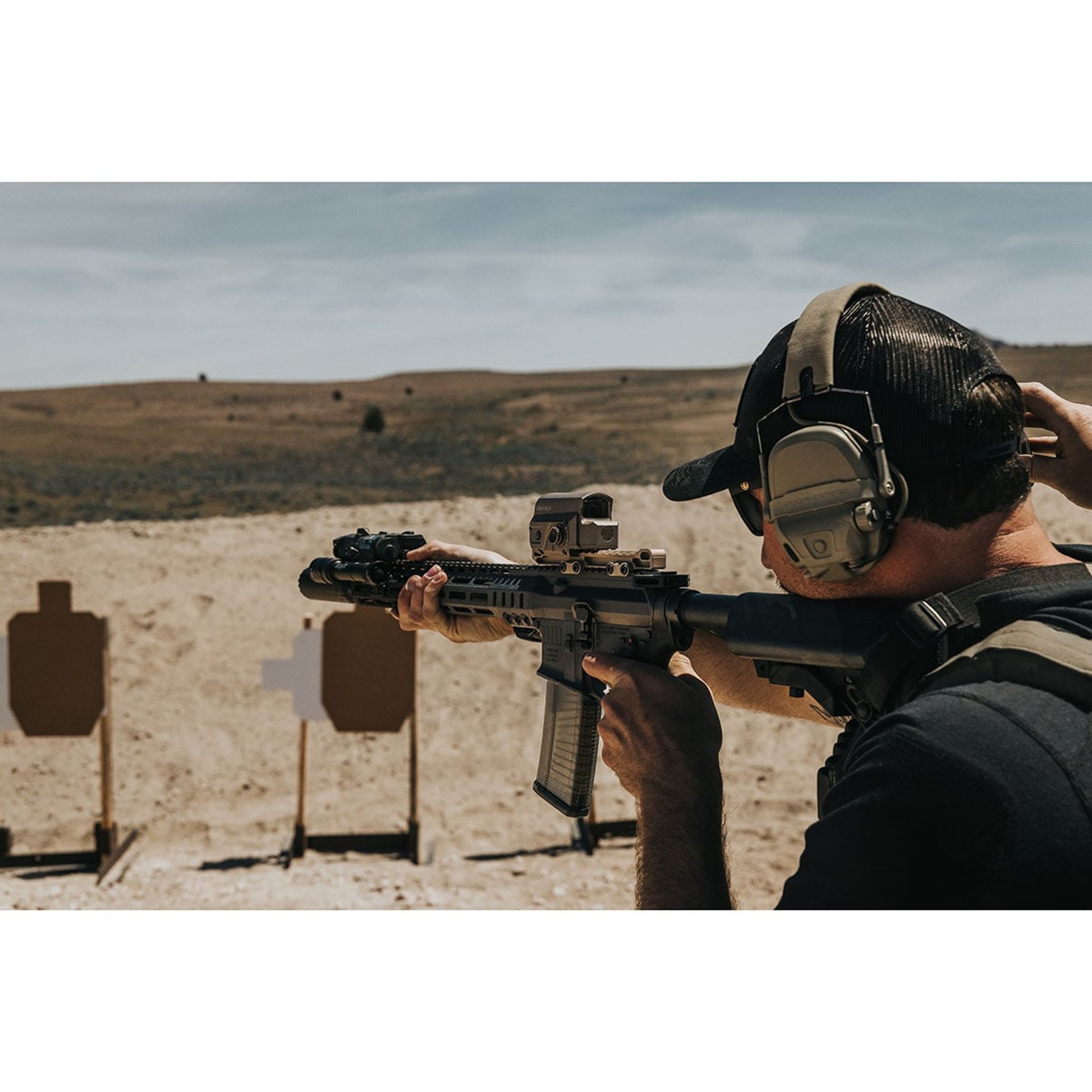 LCP PRO F2 Multi-Reticle Reflex Sight FDE