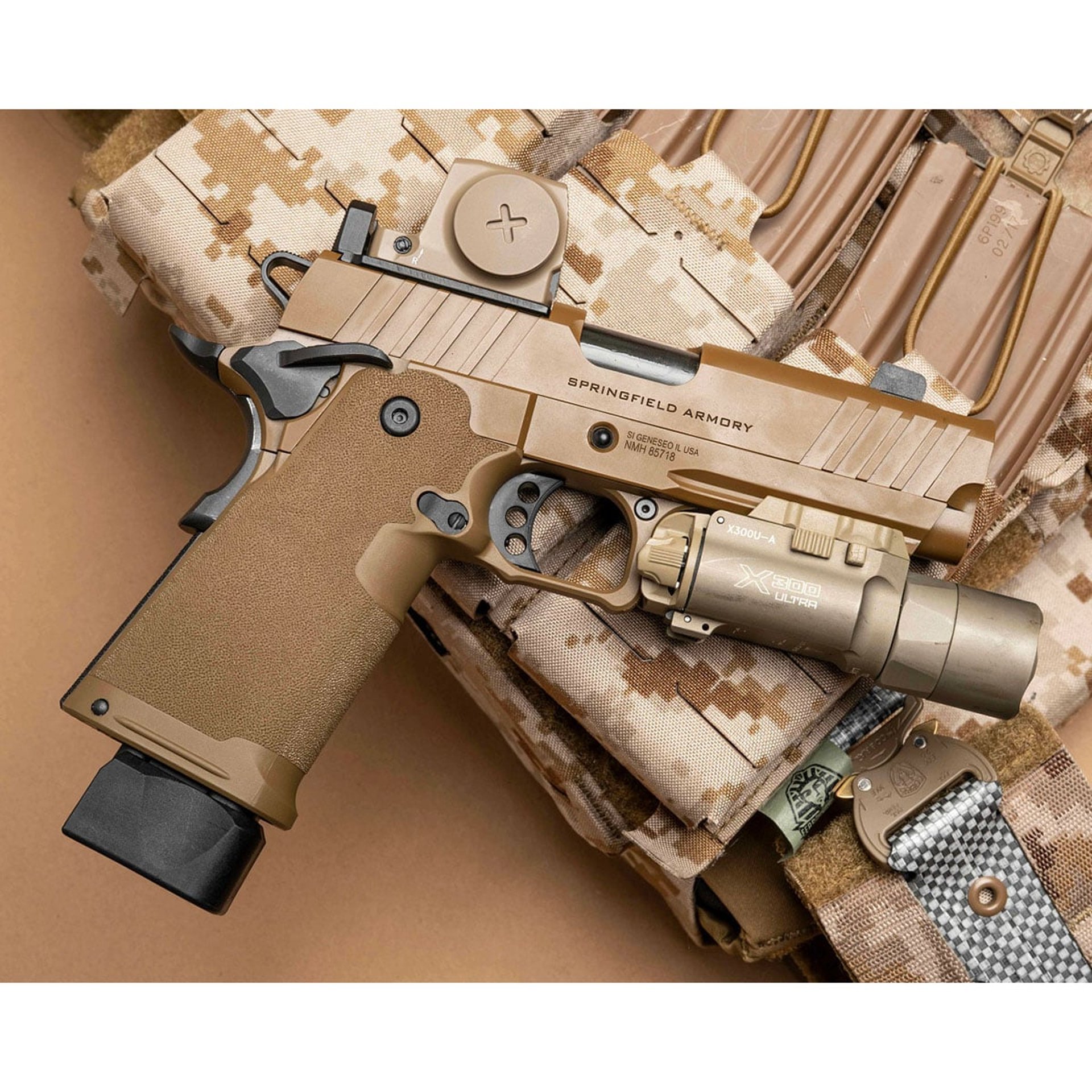 Def-ST Encl Solar Micro Red Dot 3MOA Dot/32MOA Circle Tan