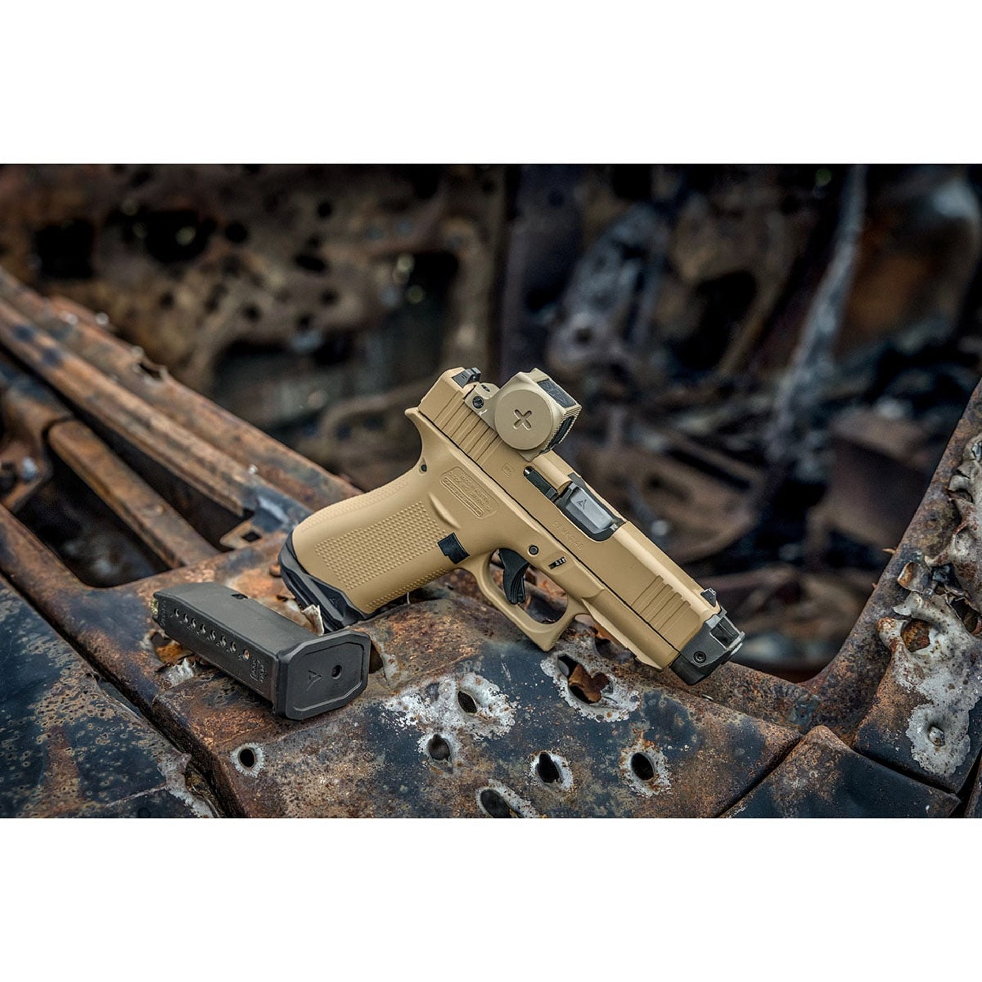 Def-CCW Encl Solar Micro Red Dot 3MOA Dot/32MOA Circle Tan