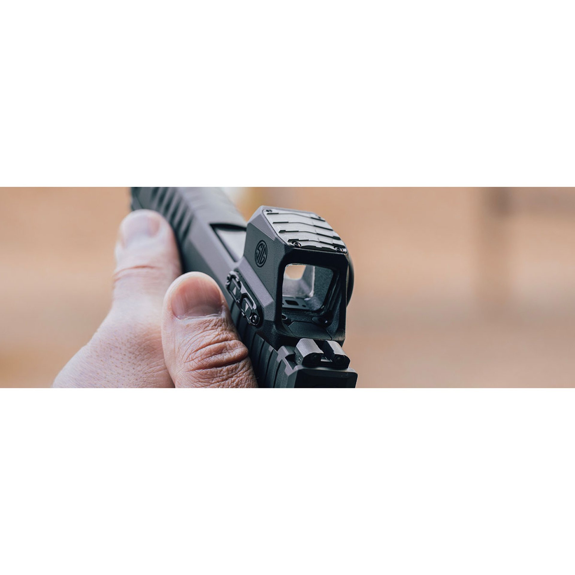 XRAY5 Adv Red Dot Enclosed 3.5 MOA SIG-LOC Compact Black