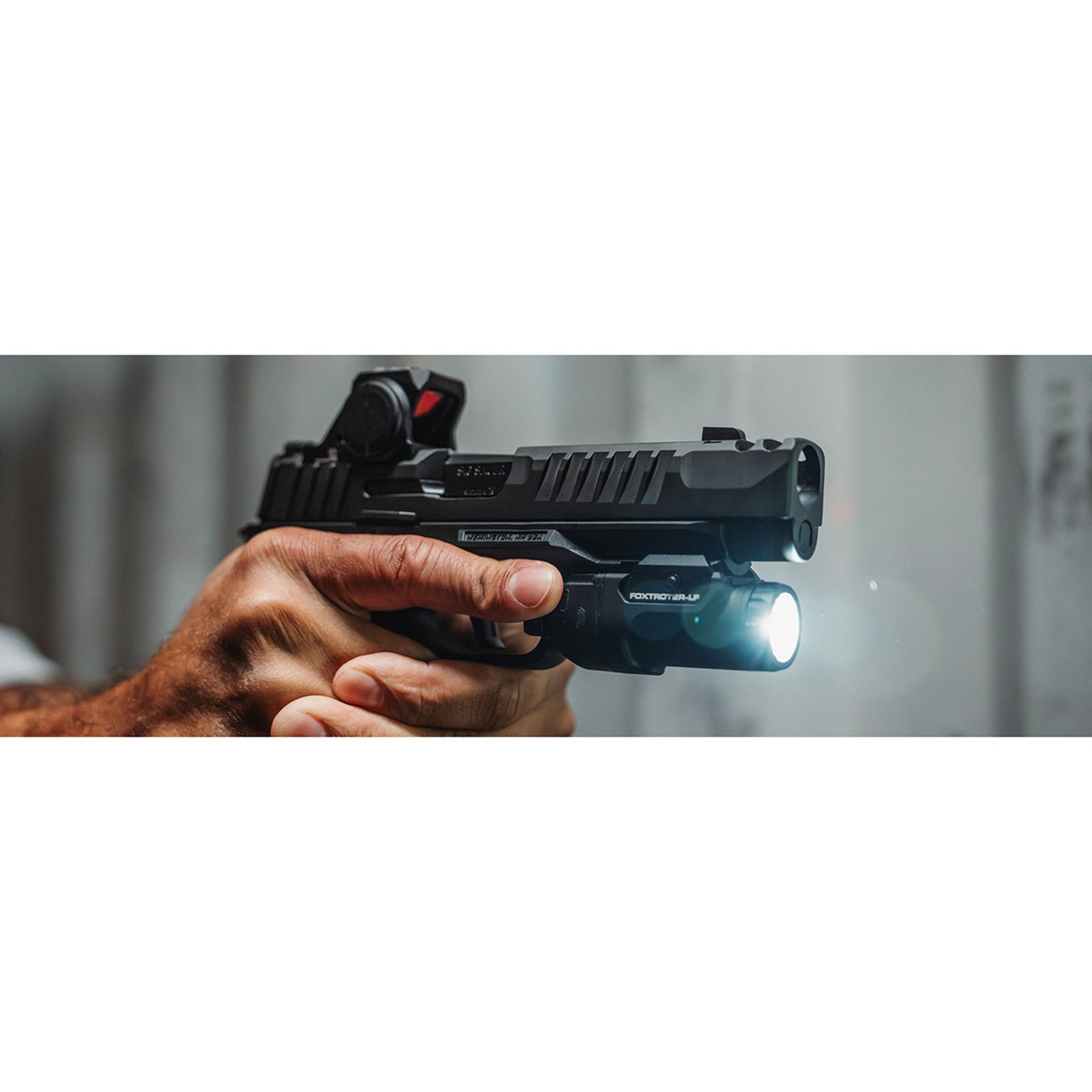 XRAY5 Pro Red Dot 3.5 MOA w/FOXTROT2R Lightfight Combo