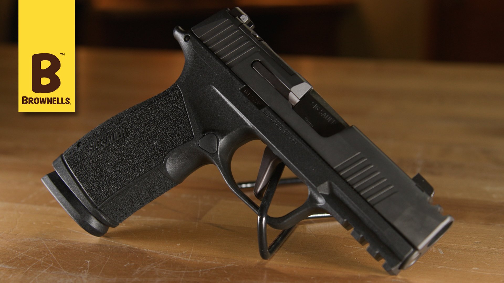 0211-22 Product Spot Light - Sig Sauer P365 Macro_Thumb