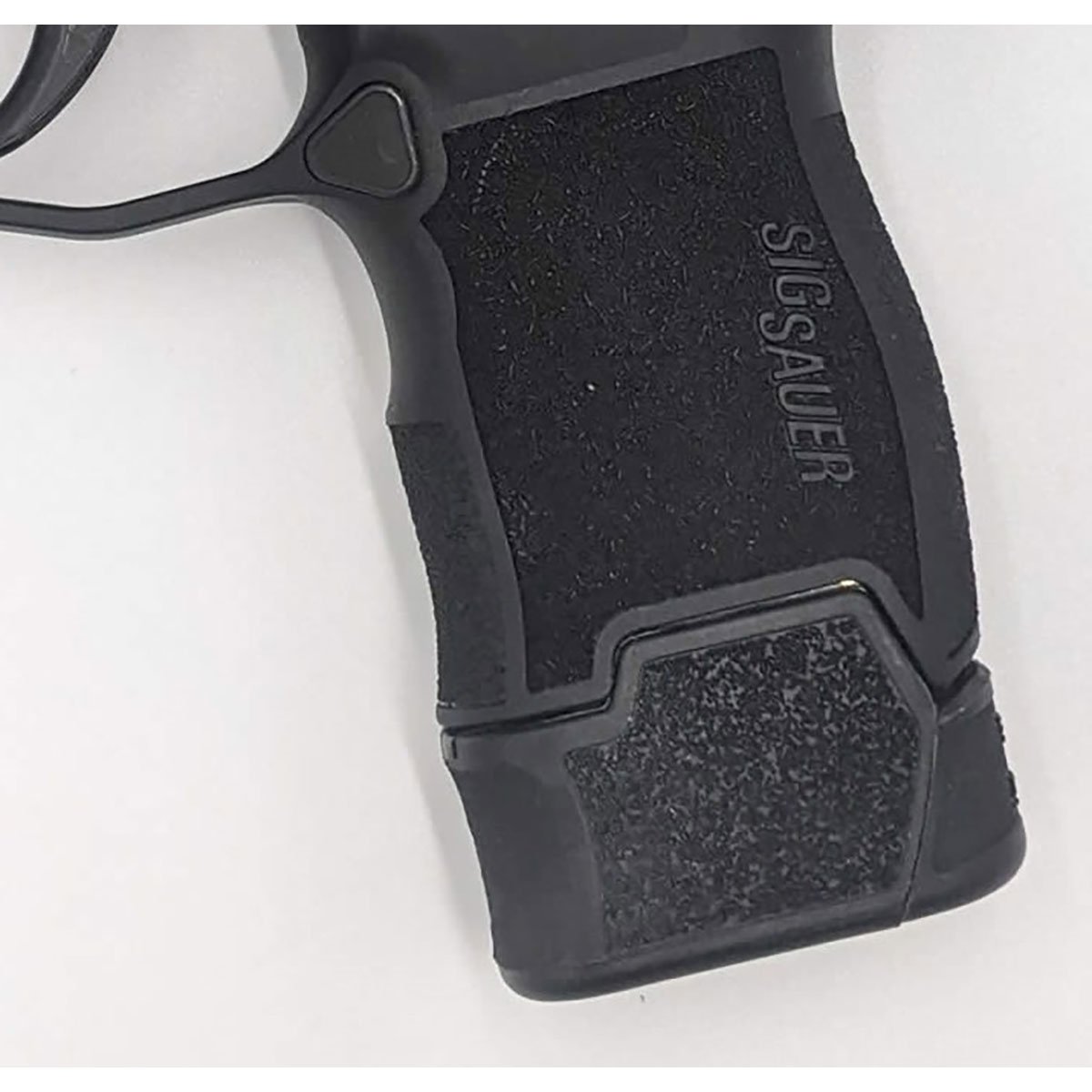 XTECH TACTICAL GRIP EXTENSION FOR 9MM LUGER SIG SAUER P365®