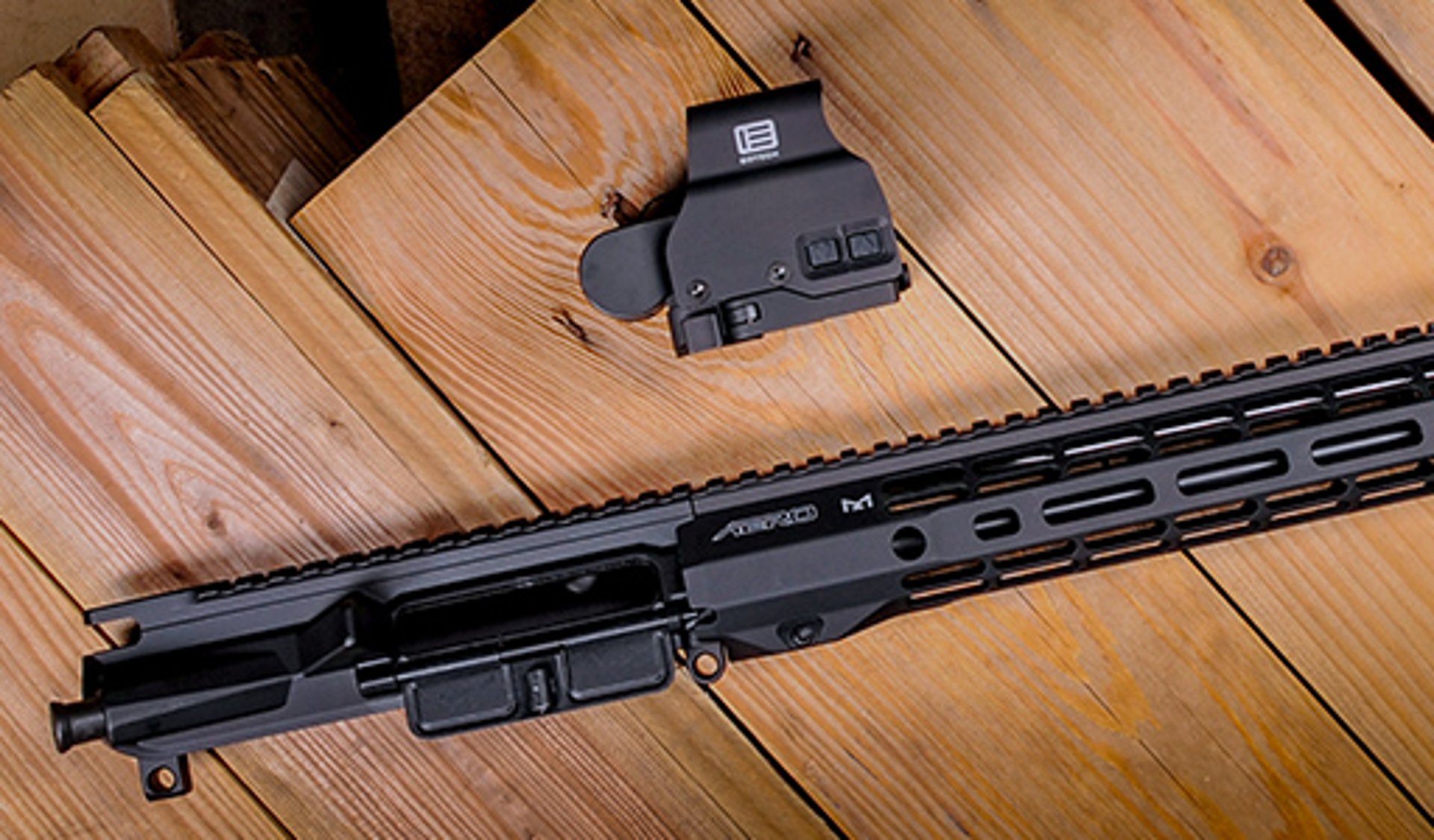 MemorialDay Images_512x300_NoDot_Aero M4E1 Upper_EOTECH EXPS2 RedDot